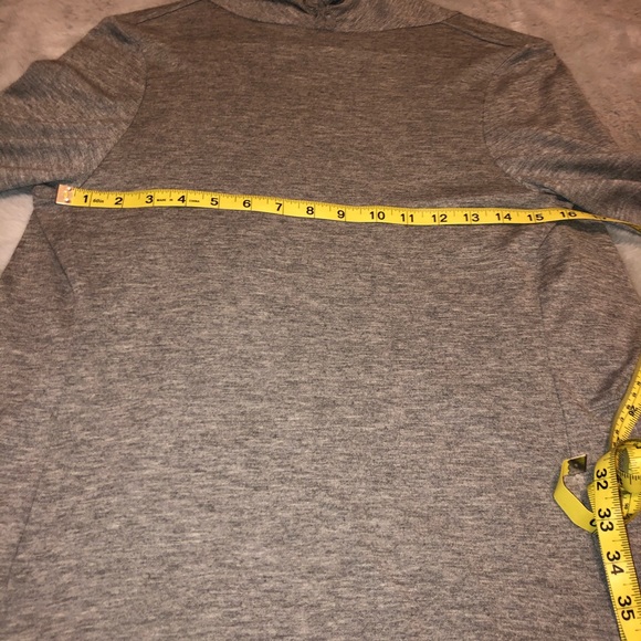 Banana Republic Grey Cardigan Soft Basic Chic - Picture 7 of 10